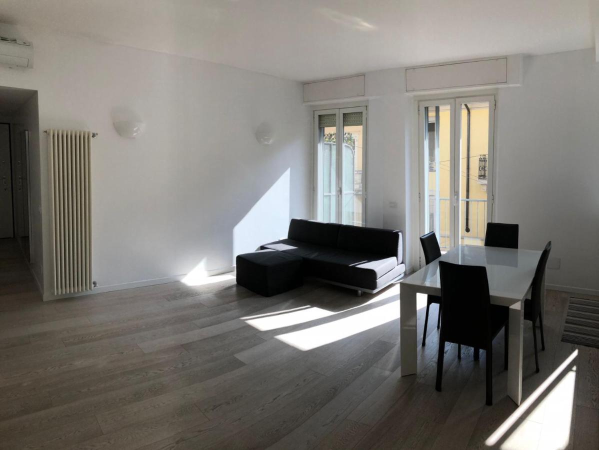Bright & Spacious Apartment Near Navigli - Ponti Milão Exterior foto