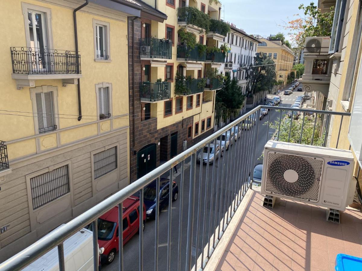 Bright & Spacious Apartment Near Navigli - Ponti Milão Exterior foto